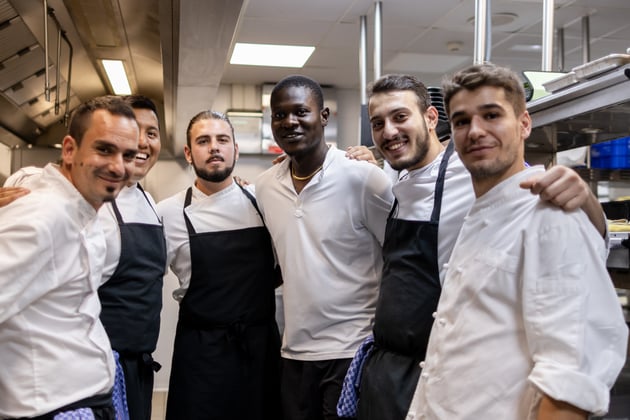 Top Tech-Driven Restaurant Labor Cost Solutions for Today’s Operators